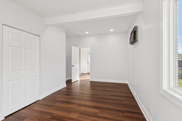 26 N Craig Place, Lombard, IL 60148