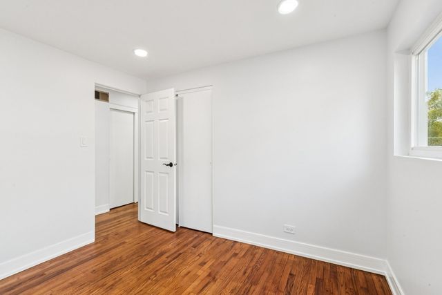 26 N Craig Place, Lombard, IL 60148