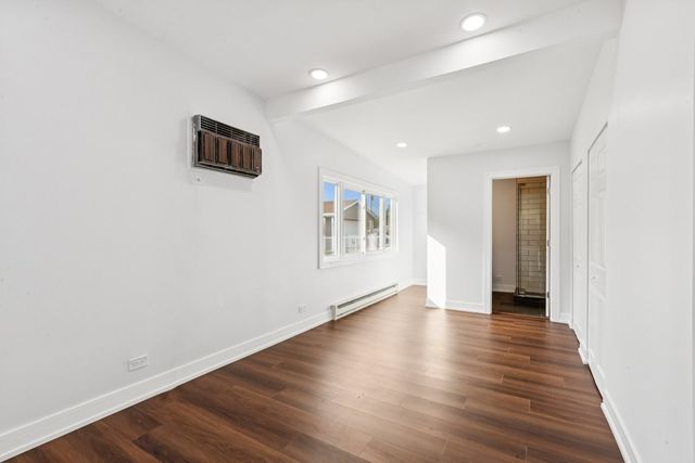 26 N Craig Place, Lombard, IL 60148