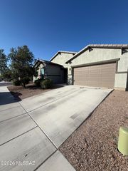 12484 N Blondin Drive, Marana, AZ 85653