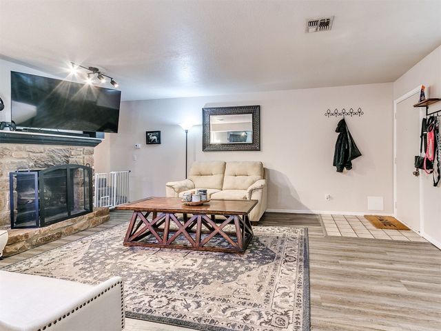14417 N Pennsylvania Avenue 17G, Oklahoma City, OK 73134