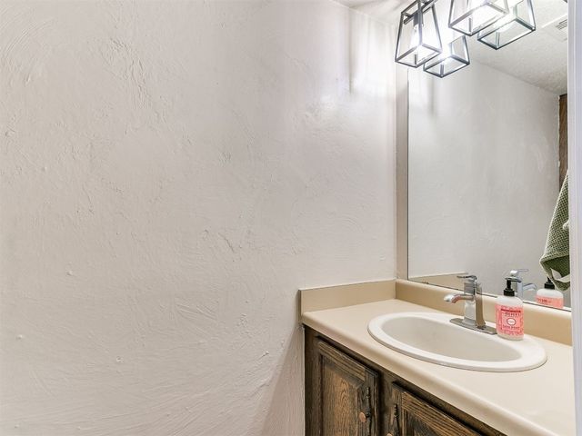 14417 N Pennsylvania Avenue 17G, Oklahoma City, OK 73134