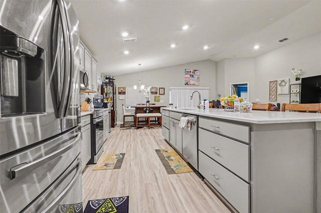 1358 CASCADE DRIVE, Davenport, FL 33837