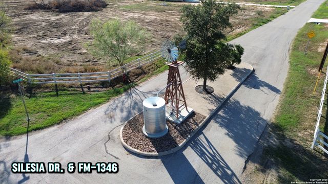 14626 Silesia Dr., St Hedwig, TX 78152