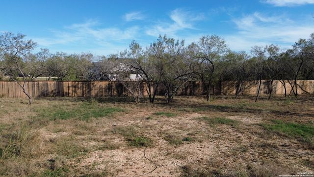 14626 Silesia Dr., St Hedwig, TX 78152