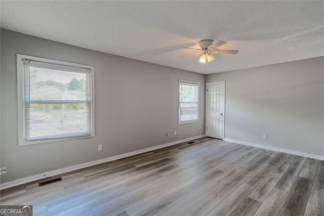 155 Willow Stream Court, Roswell, GA 30076