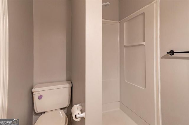 155 Willow Stream Court, Roswell, GA 30076
