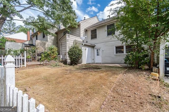 155 Willow Stream Court, Roswell, GA 30076