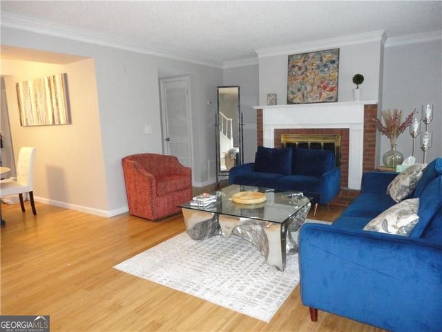 155 Willow Stream Court, Roswell, GA 30076