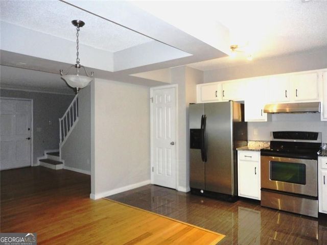 155 Willow Stream Court, Roswell, GA 30076