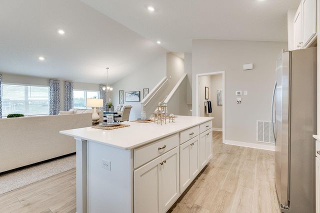 2164 LaTour Drive, Shakopee, MN 55379