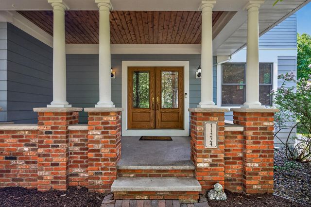 11224 Halstead Trail, Woodbury, MN 55129