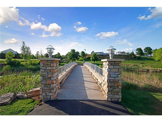 11224 Halstead Trail, Woodbury, MN 55129