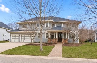 11224 Halstead Trail, Woodbury, MN 55129