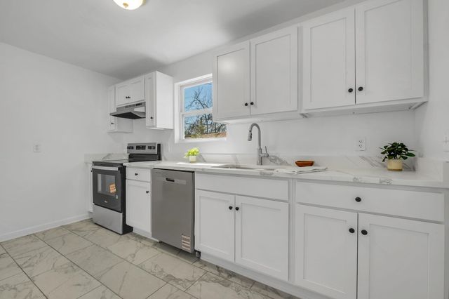 1032 N Woodward Avenue, Tallahassee, FL 32304