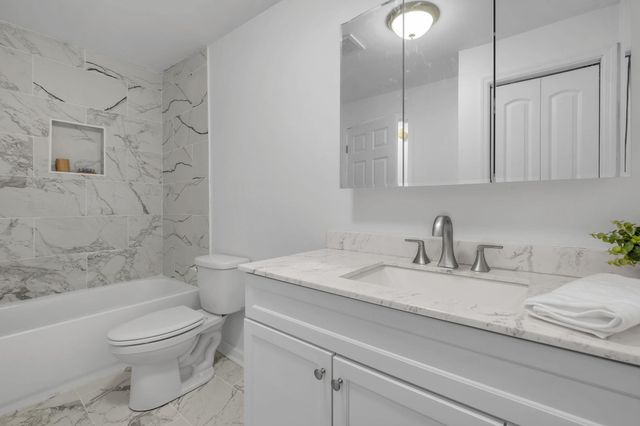 1032 N Woodward Avenue, Tallahassee, FL 32304