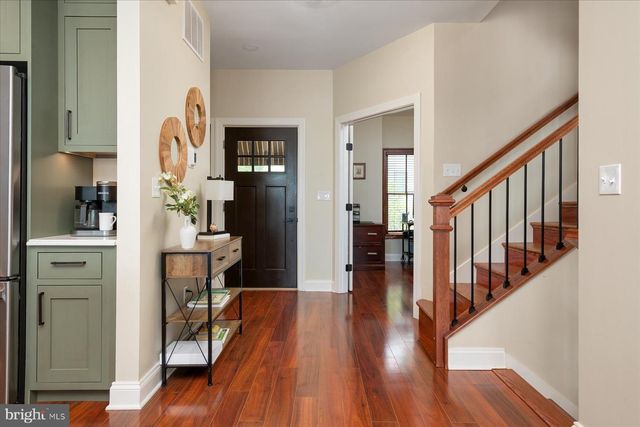 20 SHORE WALK RD, Riva, MD 21140