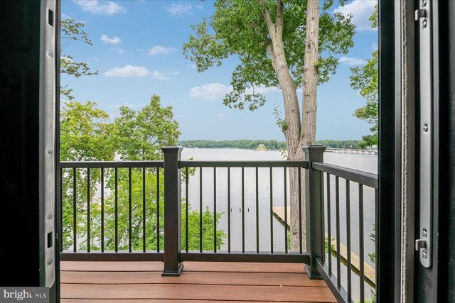 20 SHORE WALK RD, Riva, MD 21140