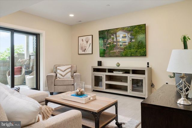 20 SHORE WALK RD, Riva, MD 21140