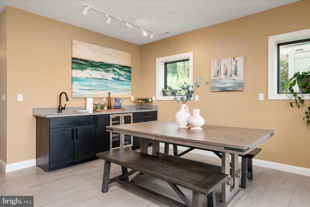 20 SHORE WALK RD, Riva, MD 21140