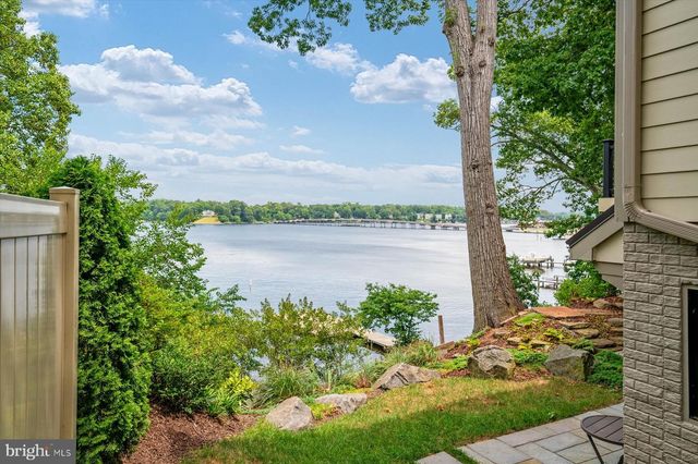 20 SHORE WALK RD, Riva, MD 21140