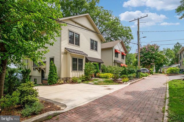 20 SHORE WALK RD, Riva, MD 21140