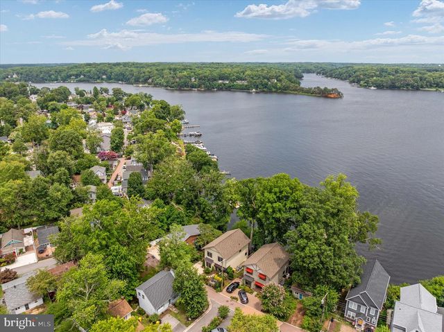 20 SHORE WALK RD, Riva, MD 21140