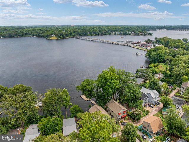 20 SHORE WALK RD, Riva, MD 21140