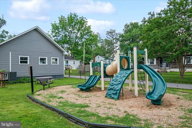 20 SHORE WALK RD, Riva, MD 21140