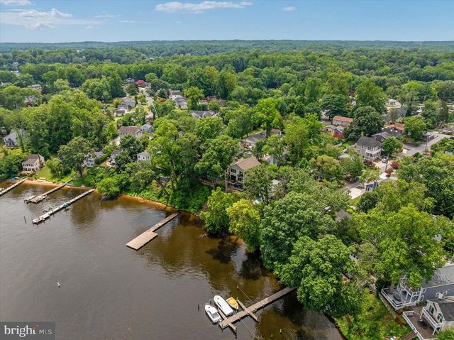 20 SHORE WALK RD, Riva, MD 21140