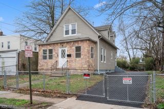 93 Welland Ave, Irvington Twp., NJ 07111