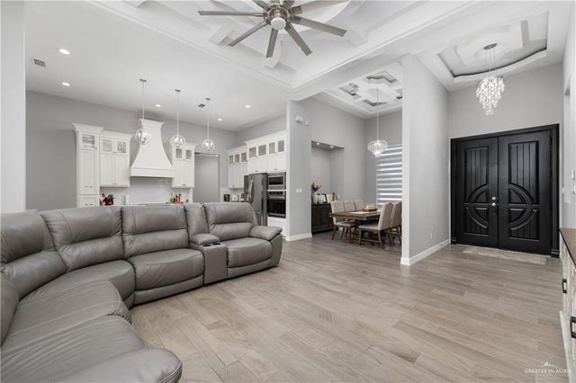 3805 S L S Street, Mcallen, TX 78503