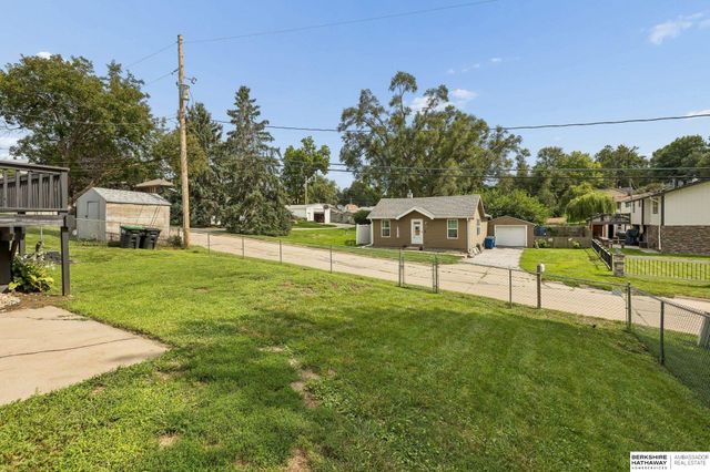 4485 Hillsdale Avenue, Omaha, NE 68107