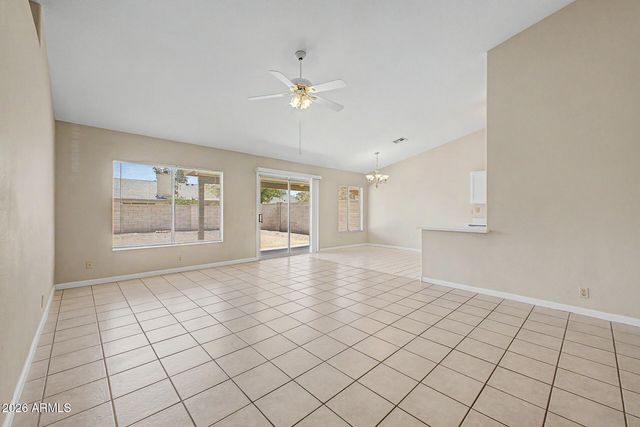 10237 W WINDSOR Boulevard, Glendale, AZ 85307