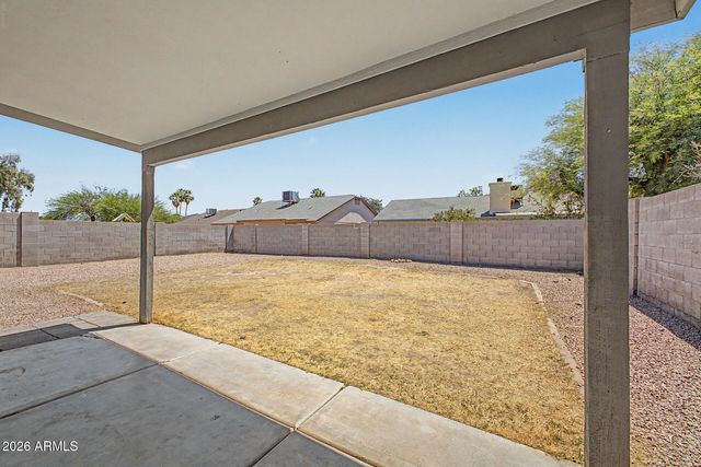 10237 W WINDSOR Boulevard, Glendale, AZ 85307