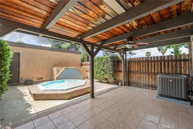 923 W State, Redlands, CA 92373