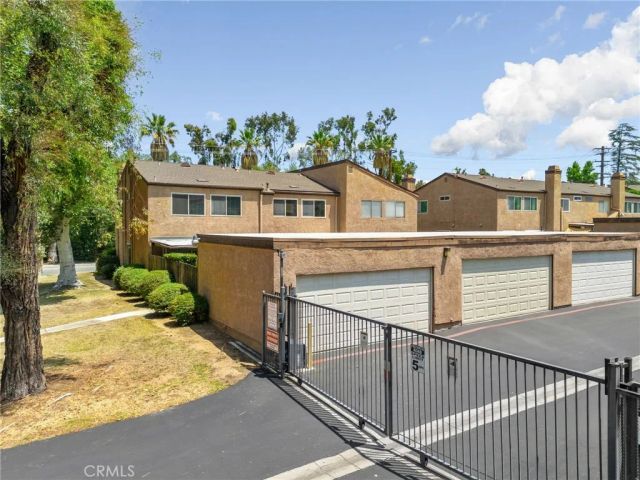 923 W State, Redlands, CA 92373