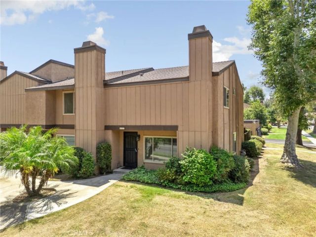 923 W State, Redlands, CA 92373