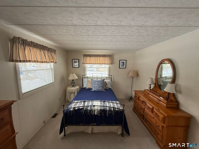 21 Harvey Drive, Old Saybrook, CT 06475