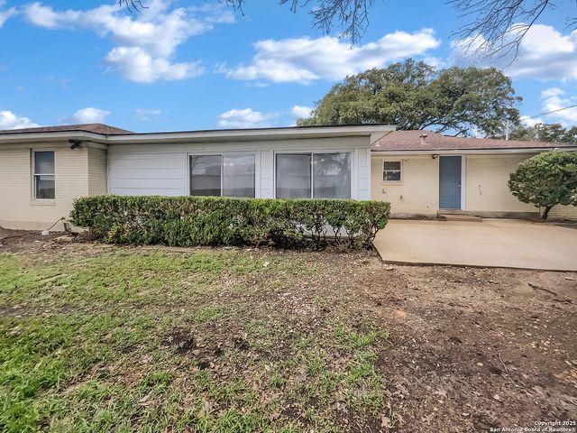 8310 DUDLEY DR, San Antonio, TX 78230