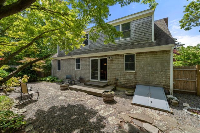 42 Indian Hill Road, Chatham, MA 02633