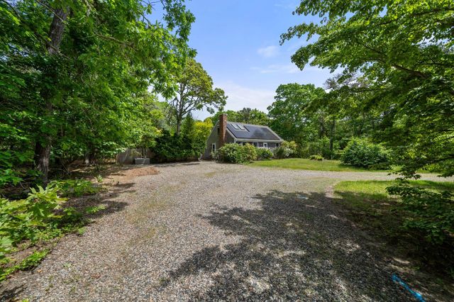 42 Indian Hill Road, Chatham, MA 02633