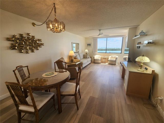 6295 BAHIA DEL MAR CIRCLE 507, St Petersburg, FL 33715