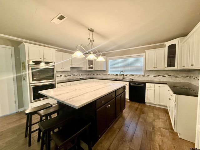 3710 Bain Pl, Tyler, TX 75701