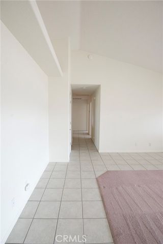 17482 Walnut, Hesperia, CA 92345