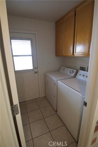 17482 Walnut, Hesperia, CA 92345