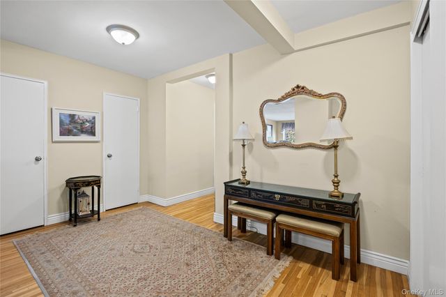 120 Morris Avenue b5, Rockville Centre, NY 11570