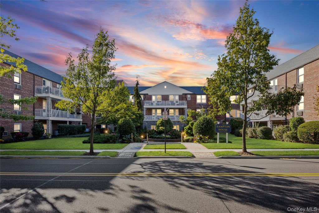 120 Morris Avenue b5, Rockville Centre, NY 11570