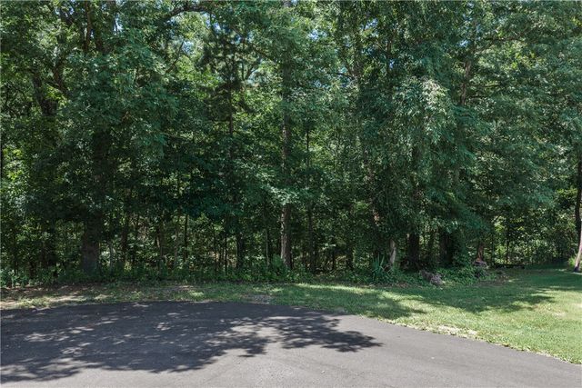 Lot 2 Saint Neots Lane, Bella Vista, AR 72714