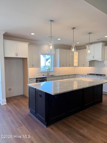 575 Stanwood Drive SE, Bolivia, NC 28422